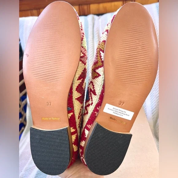 BRAND NEW Artemis Design Co Handmade Turkish Kilim Smoking Shoes Size 37 (6.5-7) Flats & Loafers
